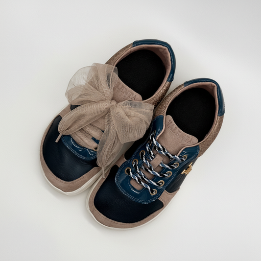 LÍA Mediterráneo: barefoot artesanal con inspiración del mar.