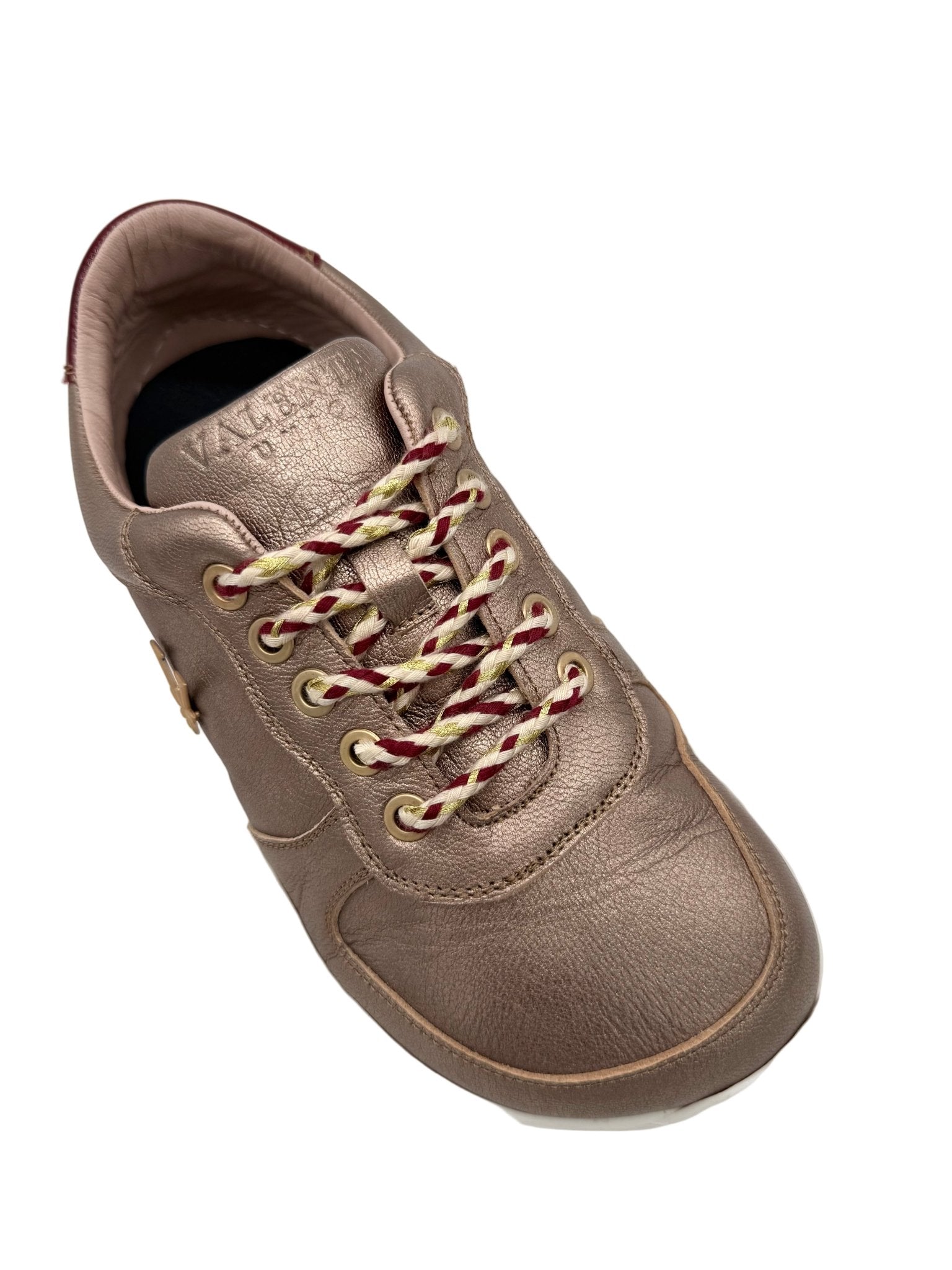 LÍA Estrella: cuando el bienestar brilla con elegancia barefoot. - VALENTA UNIC