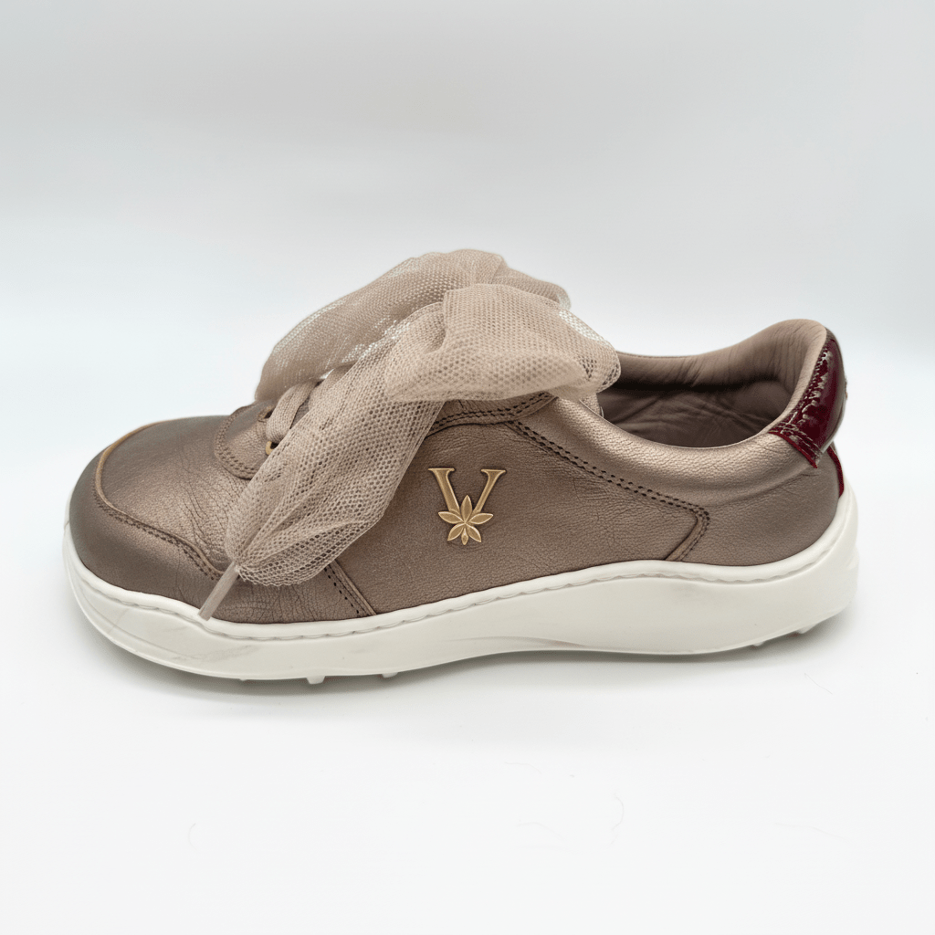 LÍA ESTRELLA: cuando el bienestar brilla con elegancia barefoot. - VALENTA UNIC