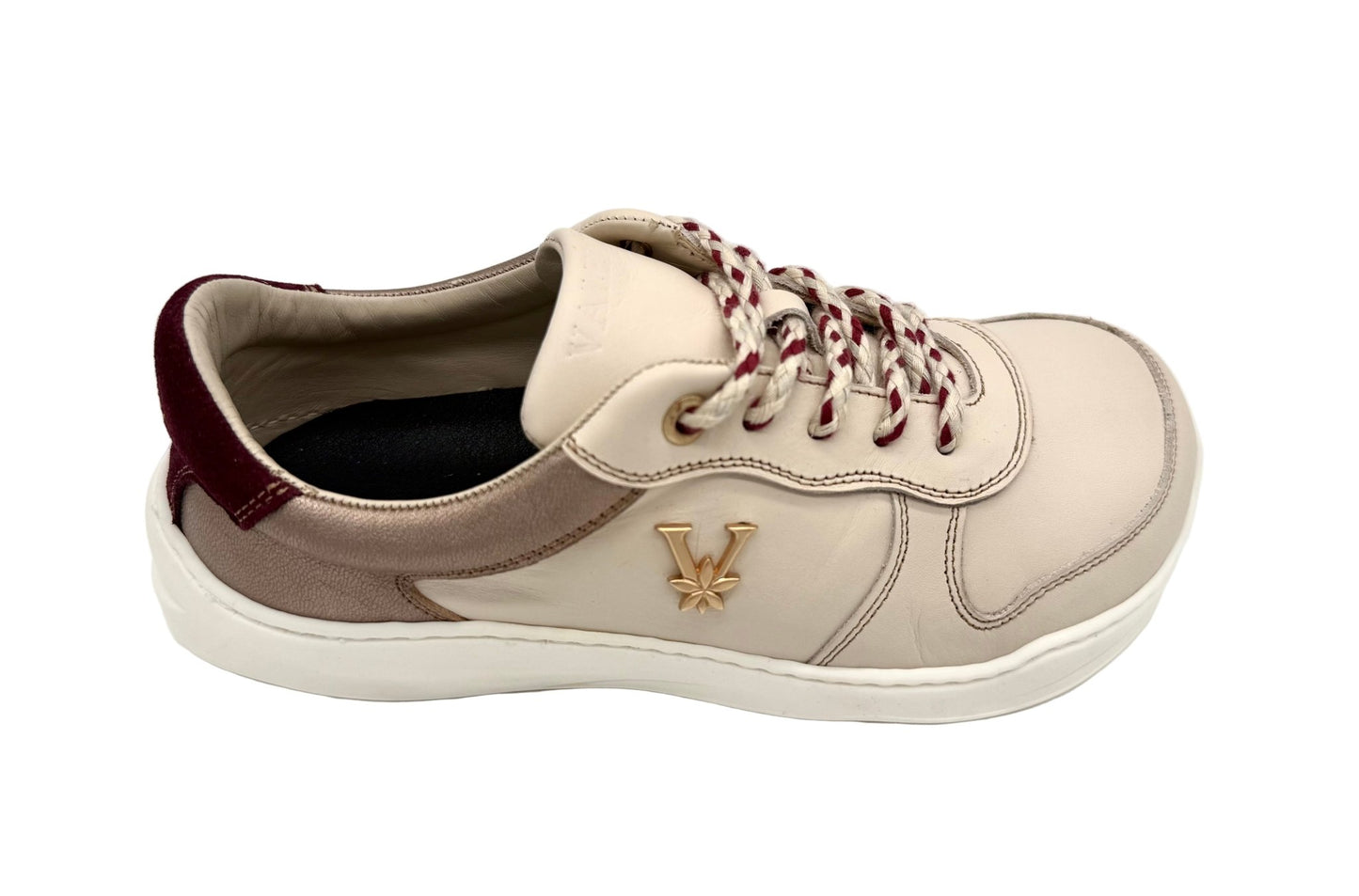 LÍA IVORY UNISEX: neutro, fino y con carácter. - VALENTA UNIC