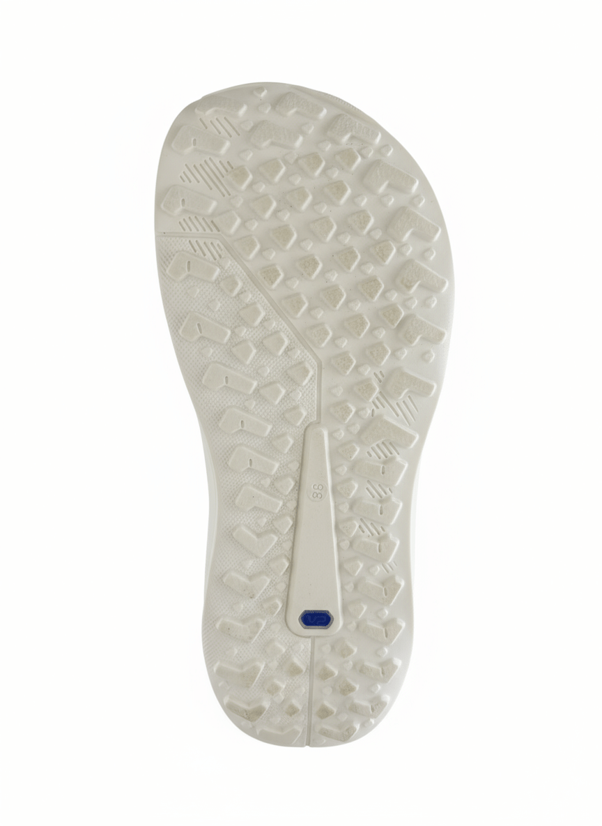 LÍA IVORY UNISEX: neutro, fino y con carácter. - VALENTA UNIC