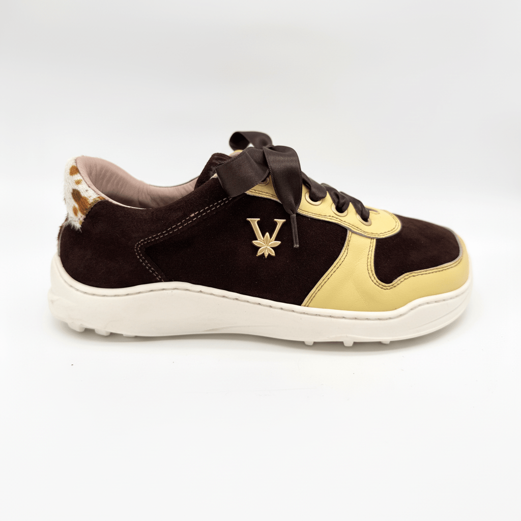 LÍA MANTEQUILLA: La combinación más atrevida de la colección. - VALENTA UNIC