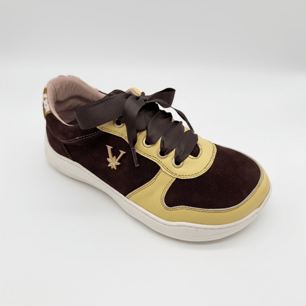 LÍA MANTEQUILLA: La combinación más atrevida de la colección. - VALENTA UNIC