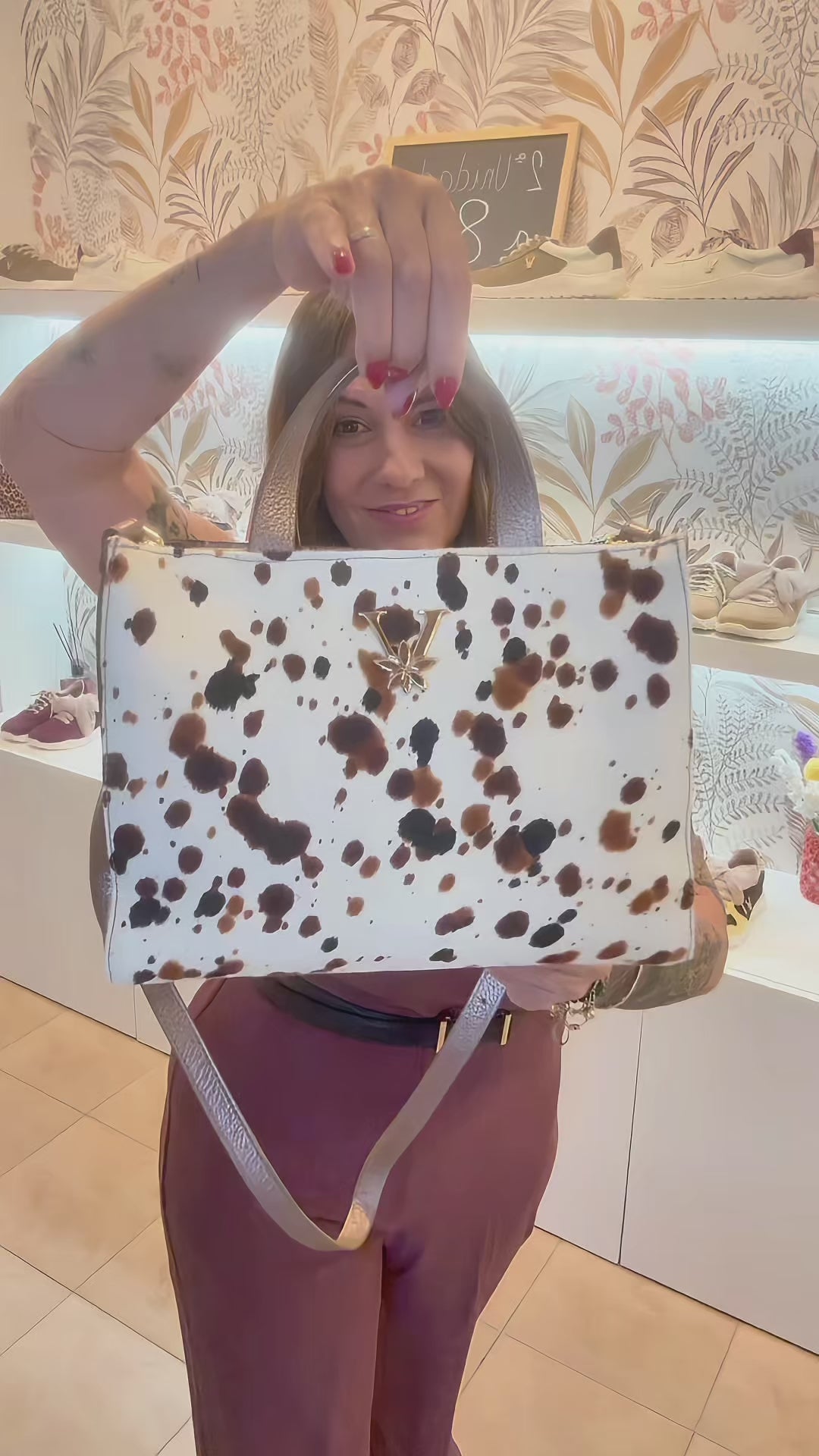 Catalina mini shopper vaca&chocolate bolso reversible de piel a 2 caras de Valenta Unic